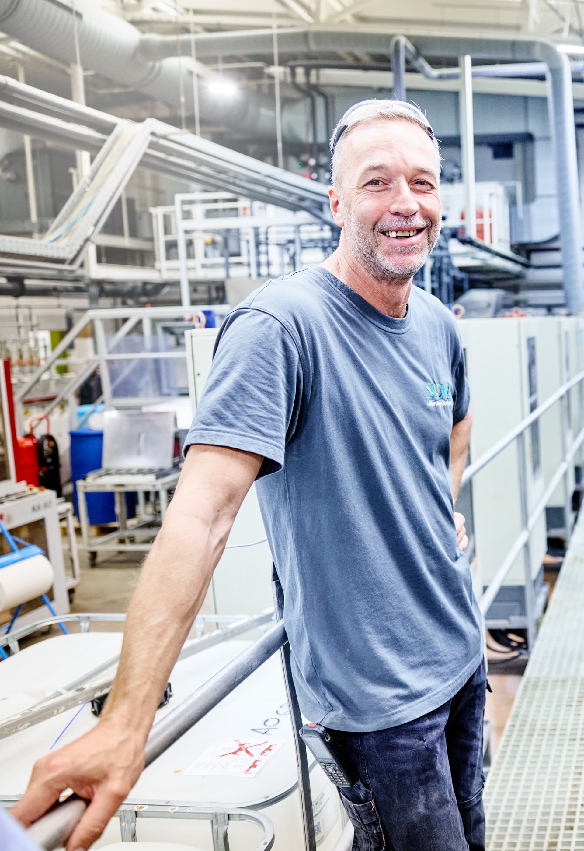 Bild von Storz Mitarbeiter in der Produktion